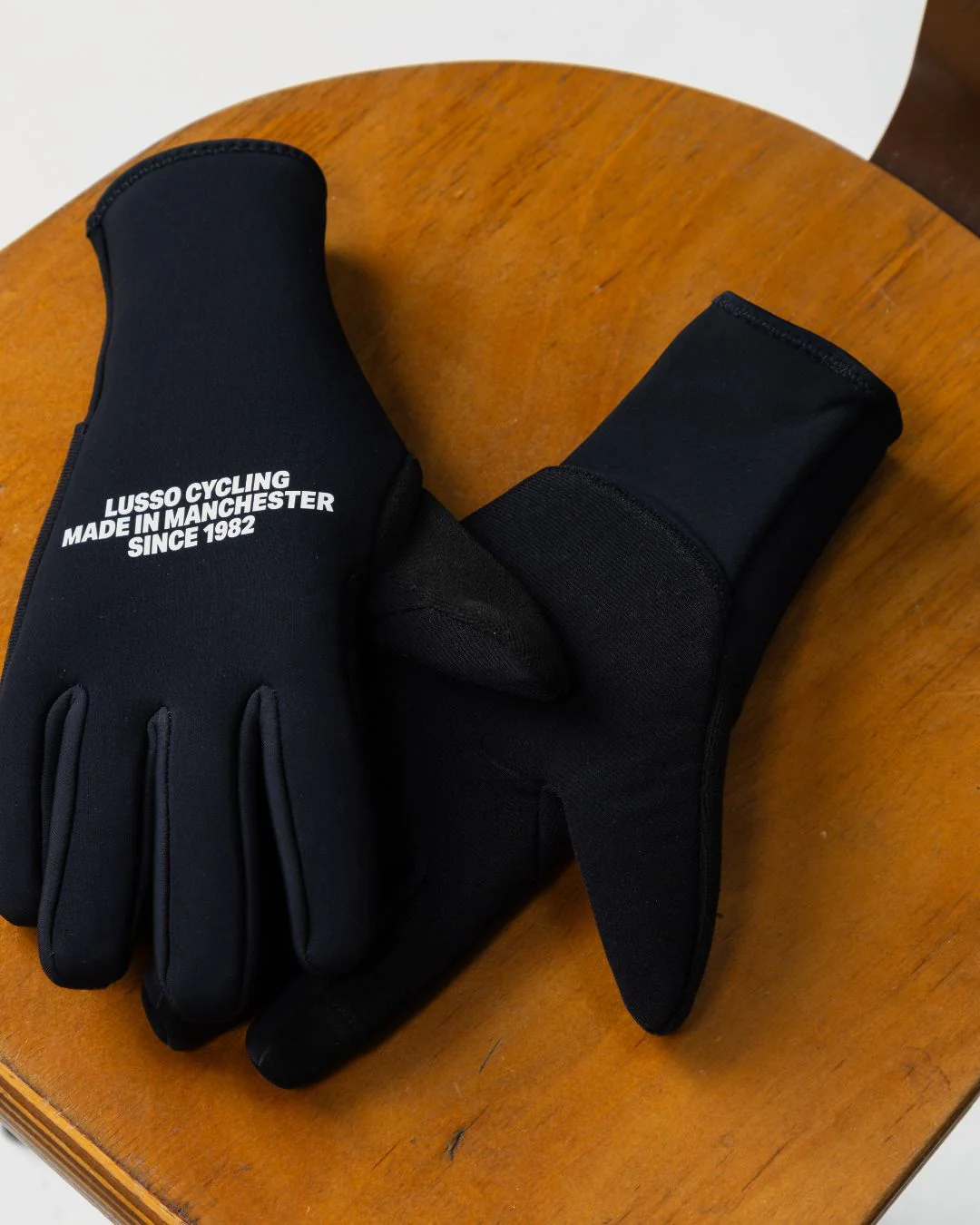 Paragon Deep Winter Gloves - Image 3